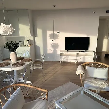 Pinea Apartments Pobierowo Z Niesamowitym Widokiem Na Morze Oraz Jacuzzi W Wybranych Apartamentach Exterior photo